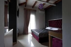 Ideal Boutique Hotel