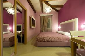 Ideal Boutique Hotel