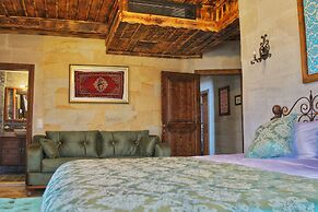 Caravanserai Inn Hotel