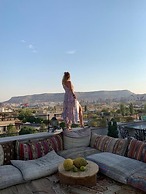 Caravanserai Inn Hotel