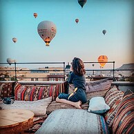 Caravanserai Inn Hotel