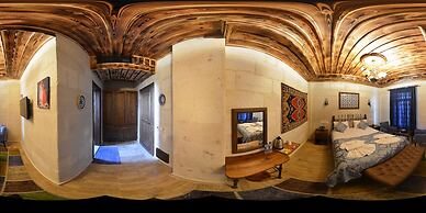 Caravanserai Inn Hotel