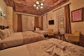 Caravanserai Inn Hotel