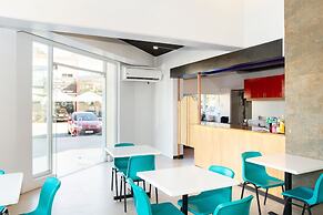 OYO 133 Jazzy James Country Hotel 2