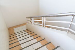 OYO 133 Jazzy James Country Hotel 2