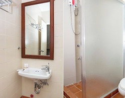 OYO 133 Jazzy James Country Hotel 2