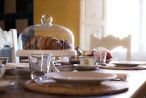 Civicouno Campiglia B&B