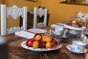 Civicouno Campiglia B&B