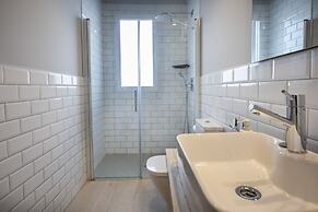 You & Co. Saler Beach Boutique Hotel