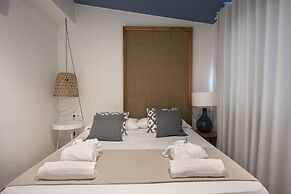 You & Co. Saler Beach Boutique Hotel