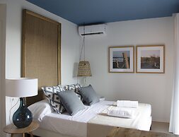 You & Co. Saler Beach Boutique Hotel