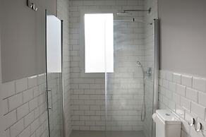 You & Co. Saler Beach Boutique Hotel