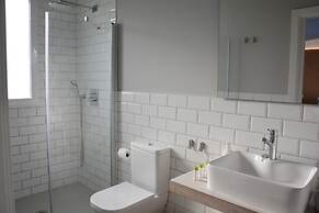 You & Co. Saler Beach Boutique Hotel