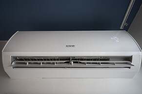 You & Co. Saler Beach Boutique Hotel