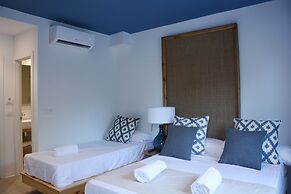 You & Co. Saler Beach Boutique Hotel