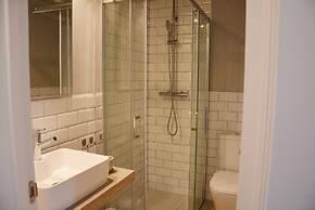 You & Co. Saler Beach Boutique Hotel