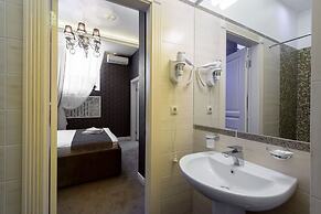 Silver Horse Boutique Hotel