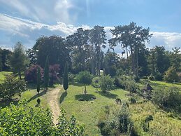 Chateau le Quesnoy