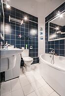 Elegant Apartment Royal Castle