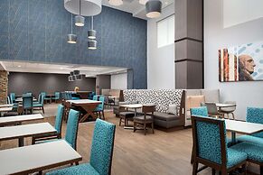 Hampton Inn & Suites Rapid City Rushmore