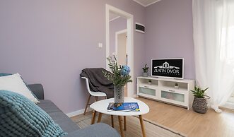 Apartments Zlatin Dvor