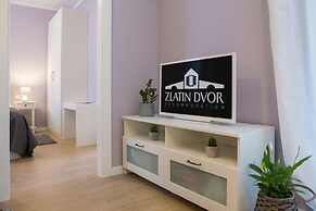 Apartments Zlatin Dvor