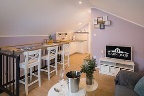 Apartments Zlatin Dvor