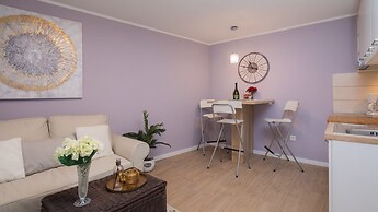 Apartments Zlatin Dvor