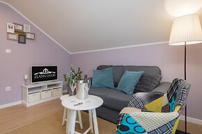 Apartments Zlatin Dvor