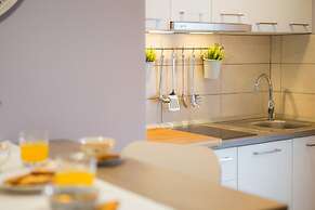 Apartments Zlatin Dvor