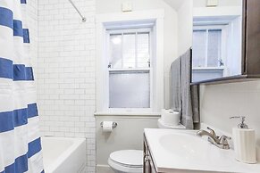 Vintage Uki Village Charmer, Quiet & Cozy 2 BDR