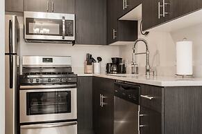 Sycamore Sunset - Modern 1bdr in Downtown