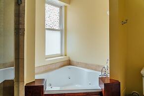 Safe Spacious Mansion Indowntown