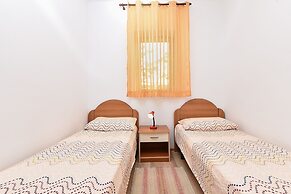 Apartment 1001