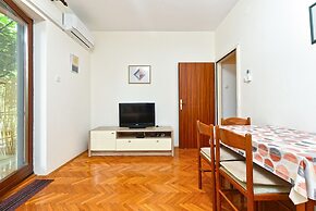 Apartment 1001