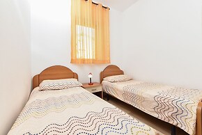 Apartment 1001