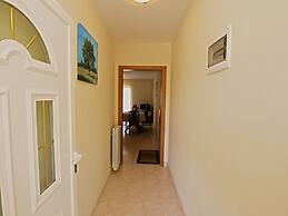 Apartment 1094