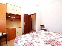 Apartment 1416