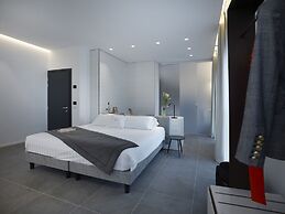 Boutique hotel touring