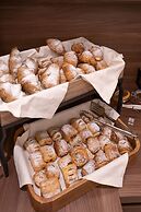 Boutique hotel touring