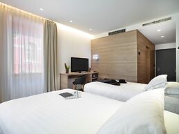 Boutique hotel touring