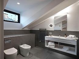 Boutique hotel touring