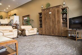 Riverwalk Place Resort & Spa