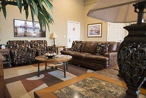 Riverwalk Place Resort & Spa