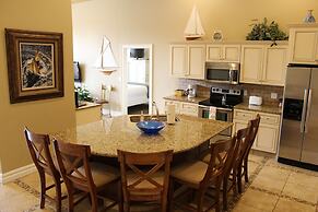 Riverwalk Place Resort & Spa