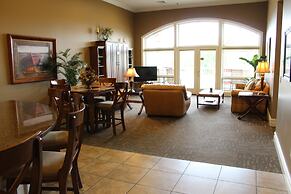 Riverwalk Place Resort & Spa