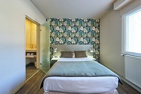 Hôtel Le Corbusson Laval Ouest