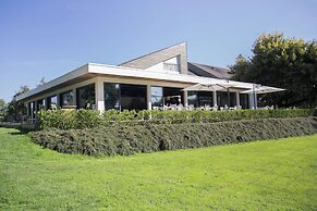 Hôtel Le Corbusson Laval Ouest