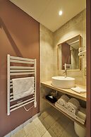 Hôtel Le Corbusson Laval Ouest