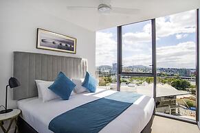 Brisbane One Apartments by CLLIX